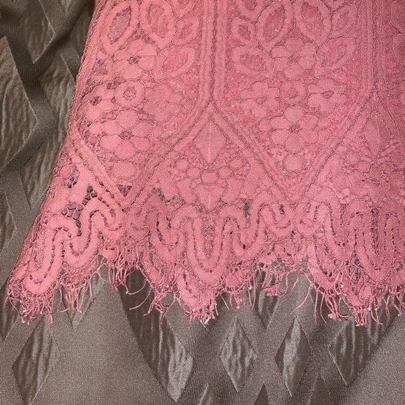 🙂 BOGO Francesca’s Pink Lace Mini Dress - Picture 3 of 8
